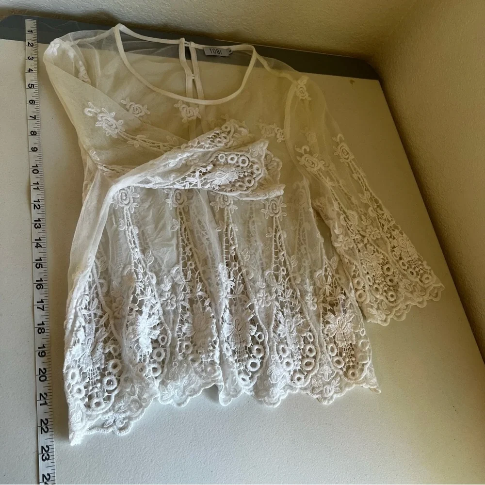 Tobi Sheer White Lace Blouse Top Size M Cottagecore Fairycore Romantic Cotton